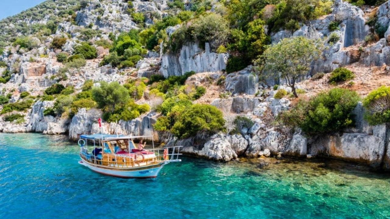 Marmaris’ten Hisarönü Tekne Turu
