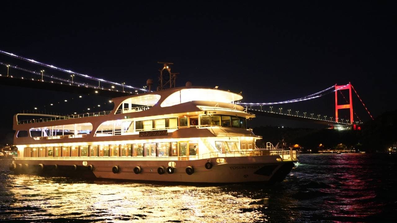 Her Şey Dahil Boğaz Gece Turu