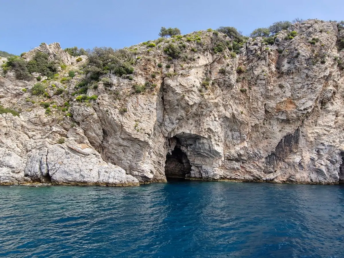 Alanya’da Denizle Buluşan Macera:  Summer Love Korsan Tekne Turu