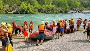 Adrenalin Dolu Rafting Turu
