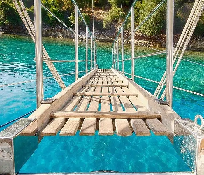 Pioneer Teknesi ile Ölüdeniz Tekne Turu