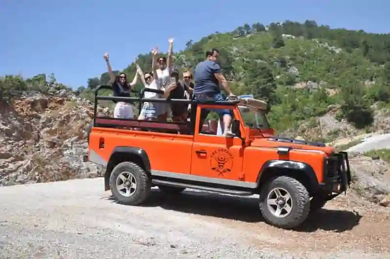 Sapadere Kanyonunda Jeep Safari Turu: Doğanın Güzelliklerini Keşfedin