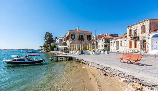 Foça Tekne Turları