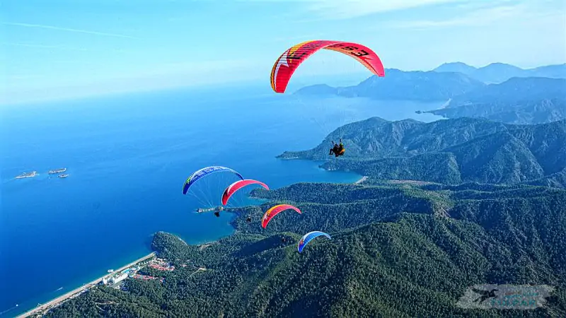 Kemer Yamaç Paraşütü