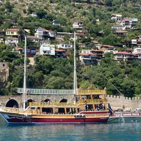 Grand Troy's 07 Aile Teknesi ile Alanya Tekne Turu
