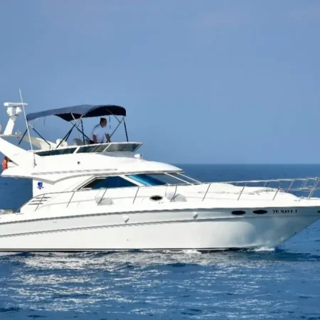 Güneş ve Denizle Buluşun: Tu Navy 1 Kemer Özel Tur