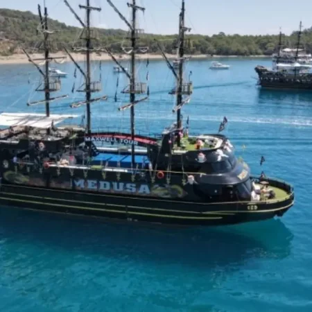 Kemer Tekne Turu ile Eşsiz Bir Gün