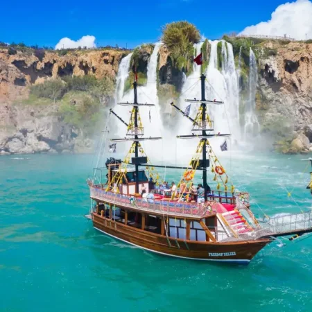 Antalya Düden Şelalesi Freedom Deluxe ReLax Boat