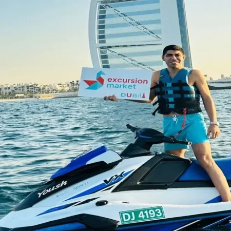 1 Saatlik Jet Ski Turu – Dubai Sahillerinde Sınırsız Adrenalin