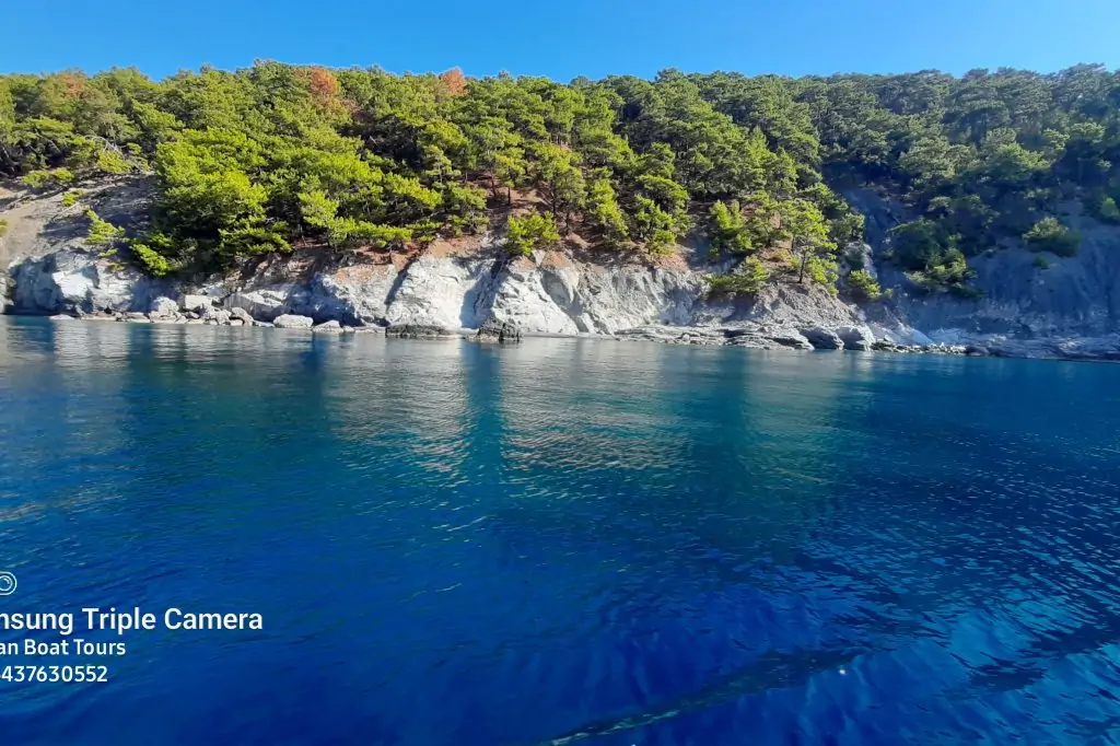 Ekincik Koylarına Özel Tekne Turu