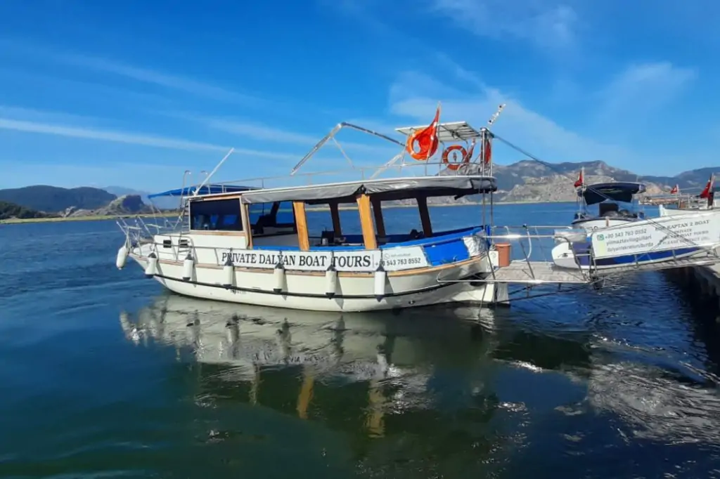 Ekincik Koylarına Özel Tekne Turu