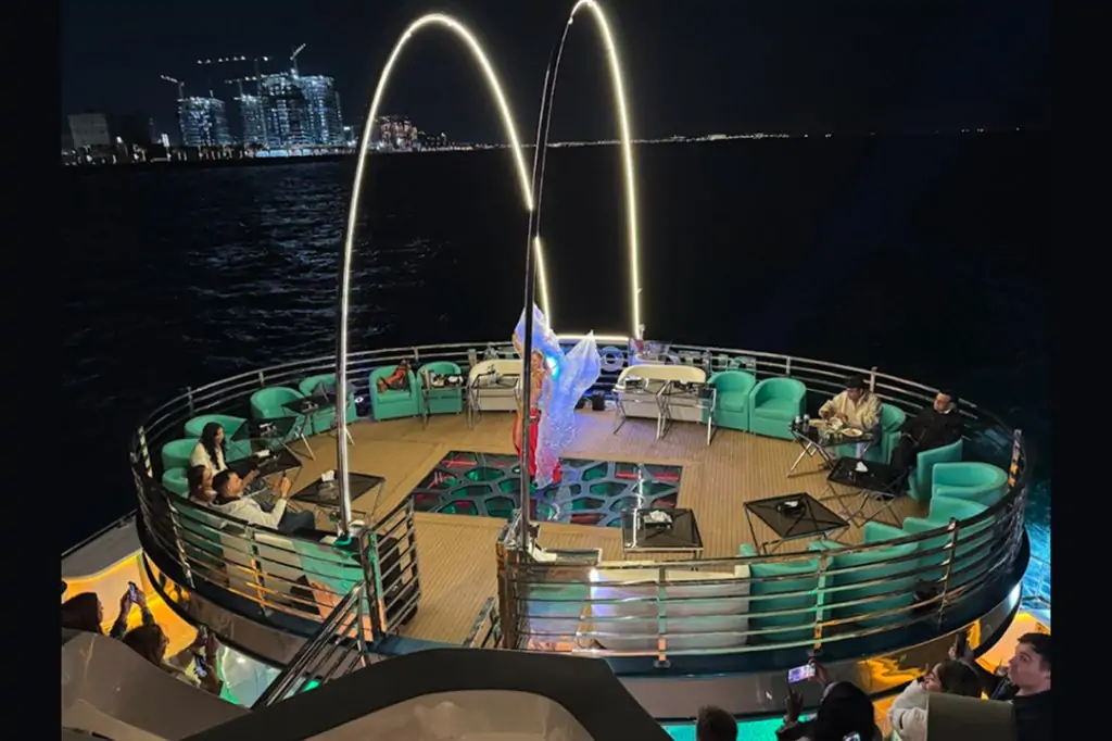 Lotus Royale Dinner Cruise