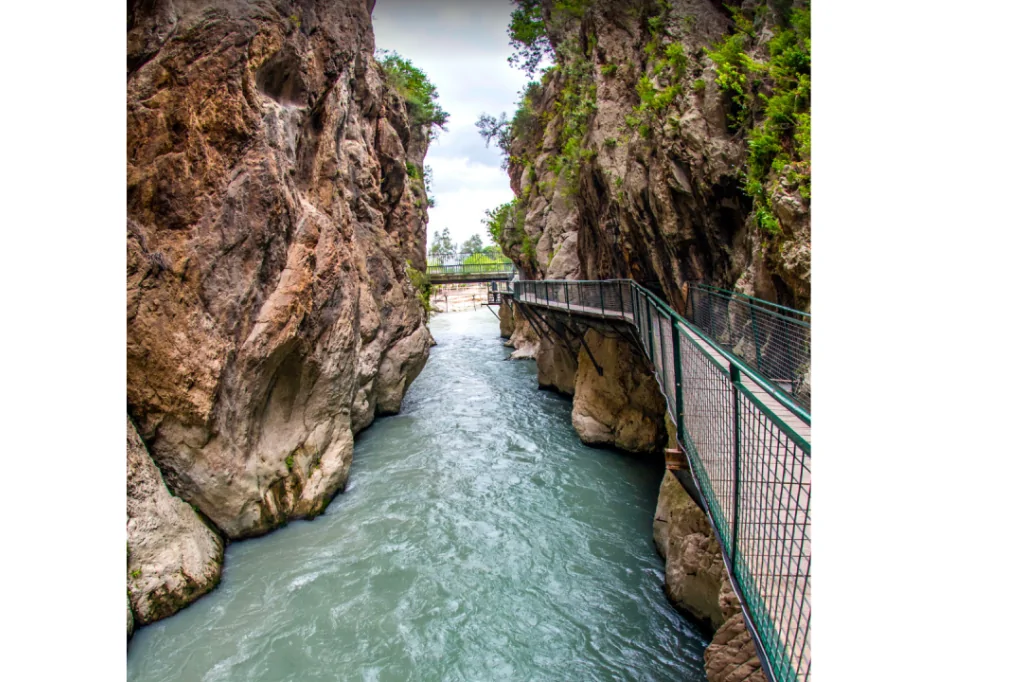 Butik Tlos - Saklıkent Turu (Maks. 18 kişi)